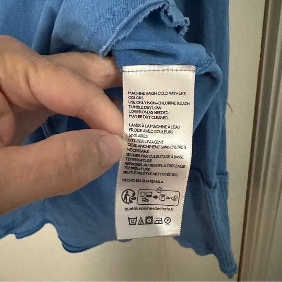 Women's V-Neck Long Sleeve Tops - Blue and Red - Picture 6 of 16